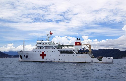 Những con t&agrave;u của Hải qu&acirc;n Việt Nam vươn ra biển lớn