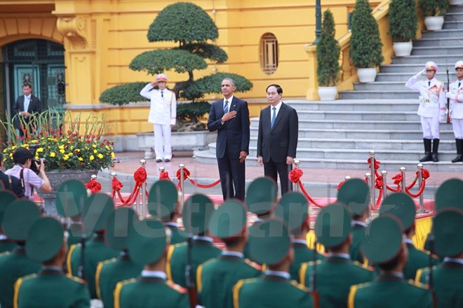 [Video] Tổng thống Hoa Kỳ Barack Obama duyệt đội danh dự