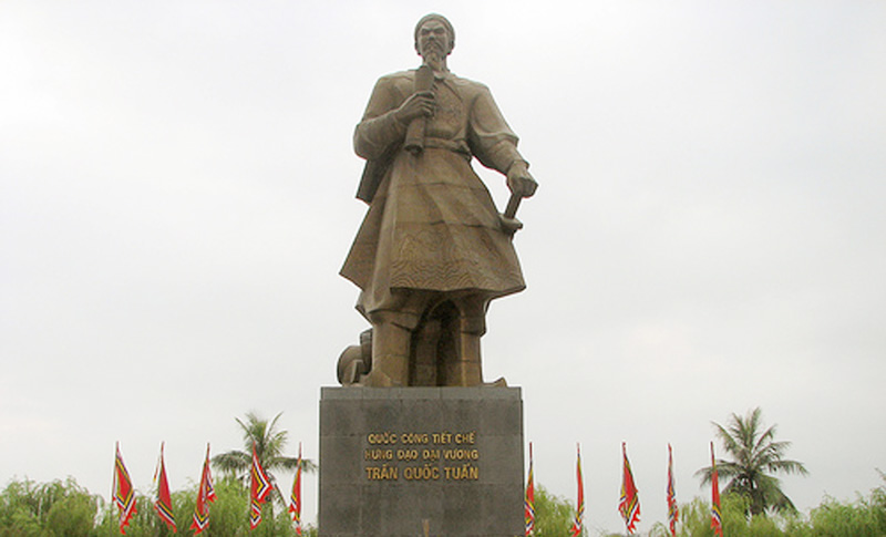 Anh hùng dân tộc