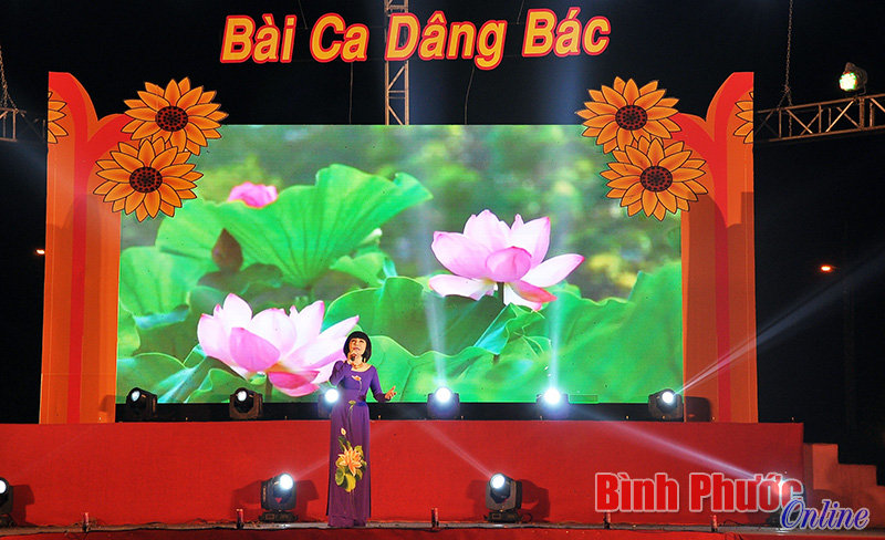 Đ&ecirc;m văn nghệ &ldquo;B&agrave;i ca d&acirc;ng B&aacute;c&rdquo;