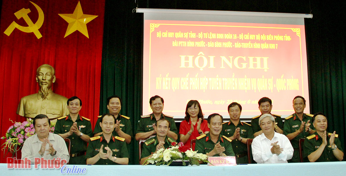 BCHQS tỉnh, BĐBP, BTLBĐ 16 ký kết hợp tác tuyên truyền với báo, đài của tỉnh và Truyền hình Quân khu 7