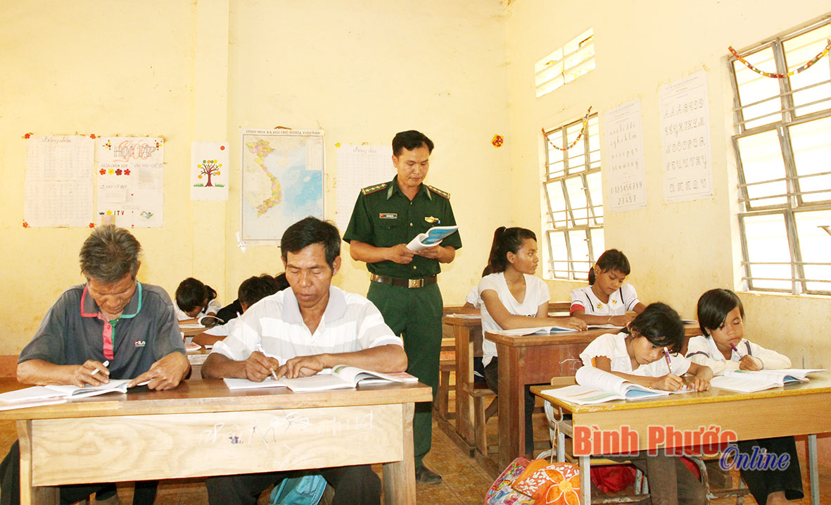 Ươm mầm tri thức ở vùng biên
