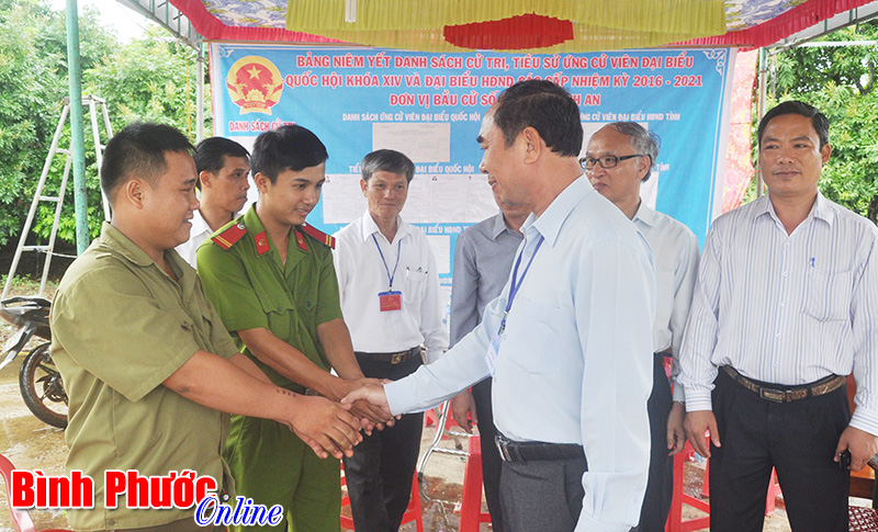 Thị x&atilde; B&igrave;nh Long gần 91% cử tri đ&atilde; bỏ phiếu