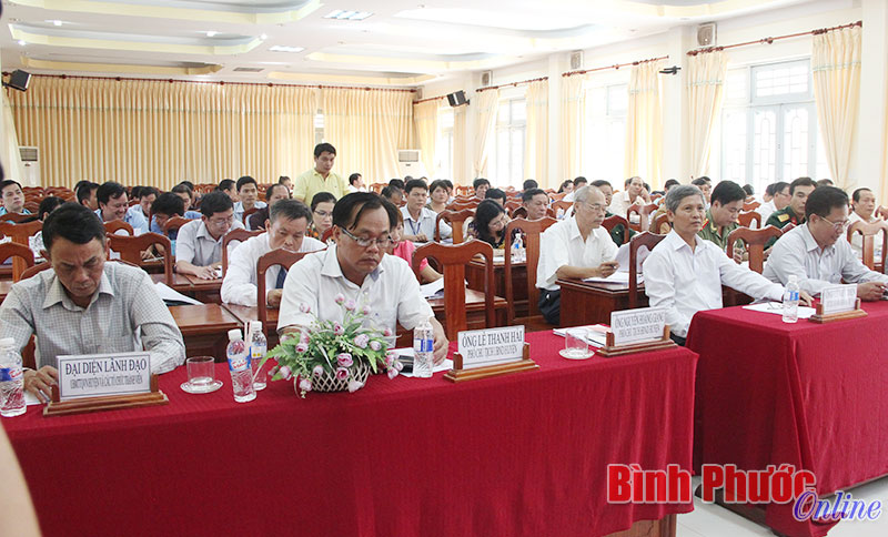 B&ugrave; Đăng c&ocirc;ng bố kết quả bầu cử đại biểu HĐND huyện nhiệm kỳ 2016-2021