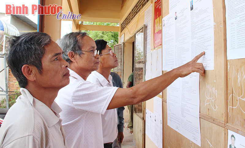 B&ugrave; Đốp tập trung cao độ cho bầu cử