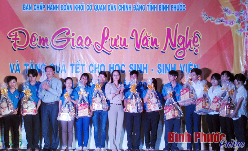 Sự lan tỏa trong việc thực hiện Chỉ thị 03-CT/TW ở Đảng bộ khối D&acirc;n Ch&iacute;nh Đảng