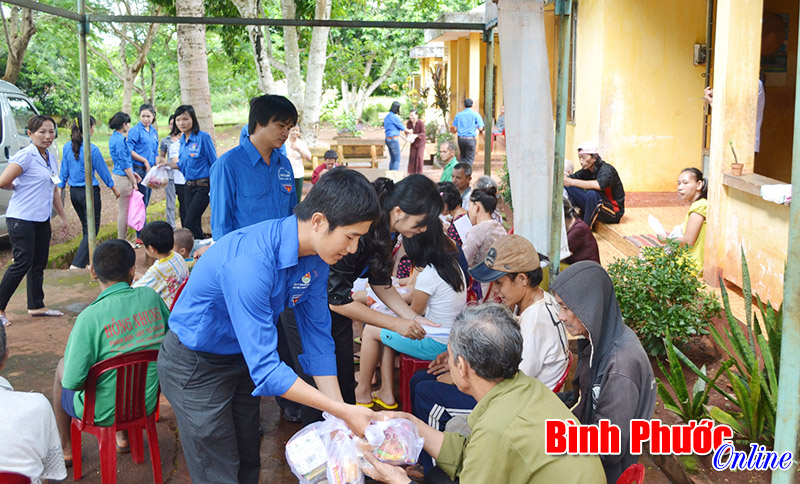 Đo&agrave;n thanh ni&ecirc;n C&ocirc;ng ty TNHH MTV cao su S&ocirc;ng B&eacute;: Đa dạng h&igrave;nh thức học v&agrave; l&agrave;m theo B&aacute;c