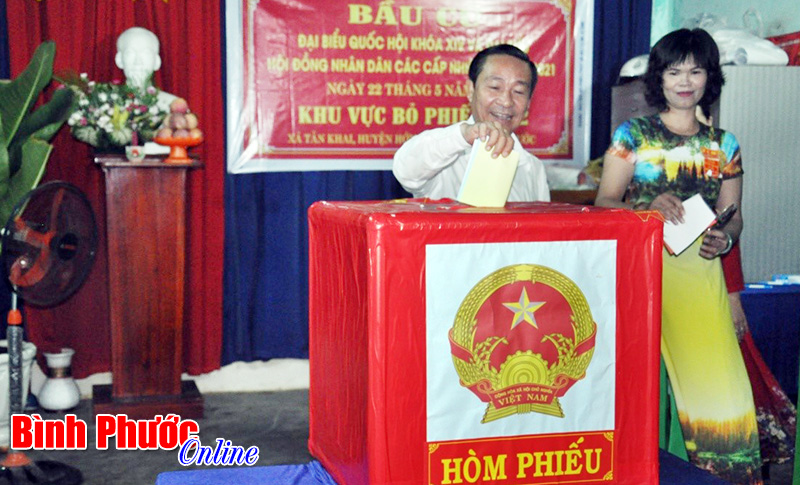 Hơn 71 ng&agrave;n cử tri huyện Hớn Quản thực hiện quyền c&ocirc;ng d&acirc;n