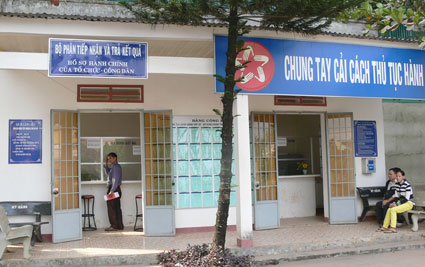 Phấn đấu 80% người dân, doanh nghiệp hài lòng giải quyết thủ tục hành chính