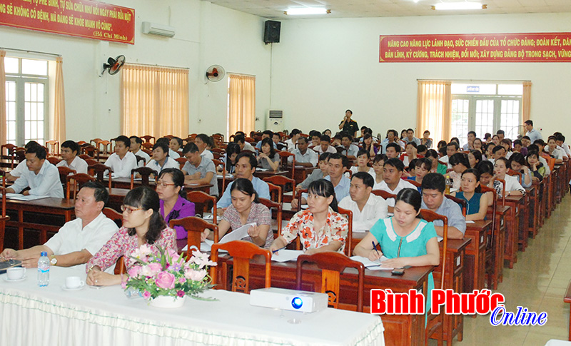 Khối cơ quan d&acirc;n ch&iacute;nh đảng khai mạc lớp bồi dưỡng kiến thức quốc ph&ograve;ng - an ninh