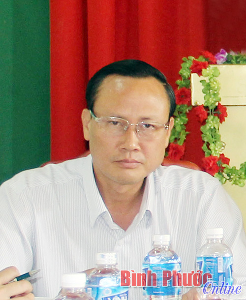 ƯCV đại biểu HĐND tỉnh L&ecirc; Quang Oanh: Huy động v&agrave; sử dụng hiệu quả c&aacute;c nguồn lực để ph&aacute;t triển cơ sở hạ tầng