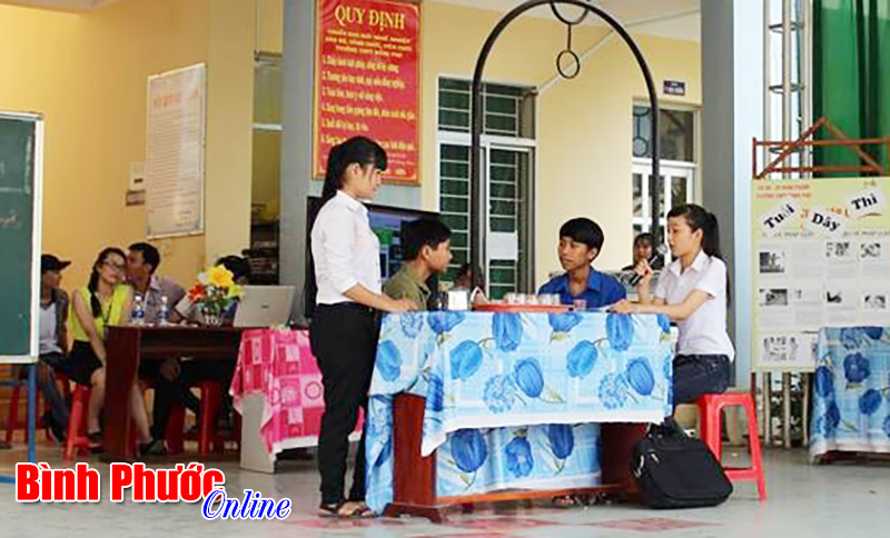 Trường THPT Đồng Phú tổ chức hội thi “Tìm hiểu tâm lý tuổi dậy thì”