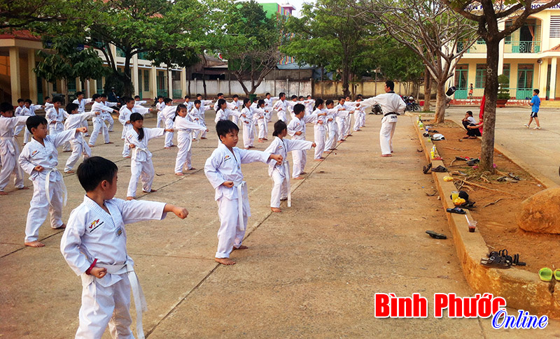 Sẽ kiểm tra 6 trường cận chuẩn quốc gia ở Phú Riềng