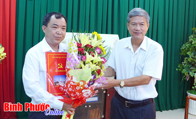 Đồng ch&iacute; Nguyễn Xu&acirc;n Trường được bổ nhiệm giữ chức Trưởng ban Tuy&ecirc;n gi&aacute;o Thị ủy Đồng Xo&agrave;i