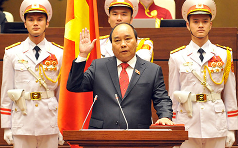 T&acirc;n Thủ tướng nguyện hết l&ograve;ng phụng sự Tổ quốc, phục vụ nh&acirc;n d&acirc;n