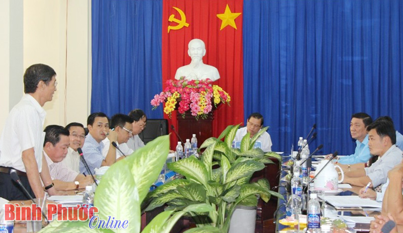 Ph&uacute; Riềng thu ng&acirc;n s&aacute;ch mới chỉ đạt 29,8% nghị quyết HĐND huyện