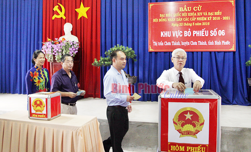 B&igrave;nh Phước c&ocirc;ng bố danh s&aacute;ch người tr&uacute;ng cử đại biểu Quốc hội kh&oacute;a XIV v&agrave; HĐND tỉnh nhiệm kỳ 2016-2021