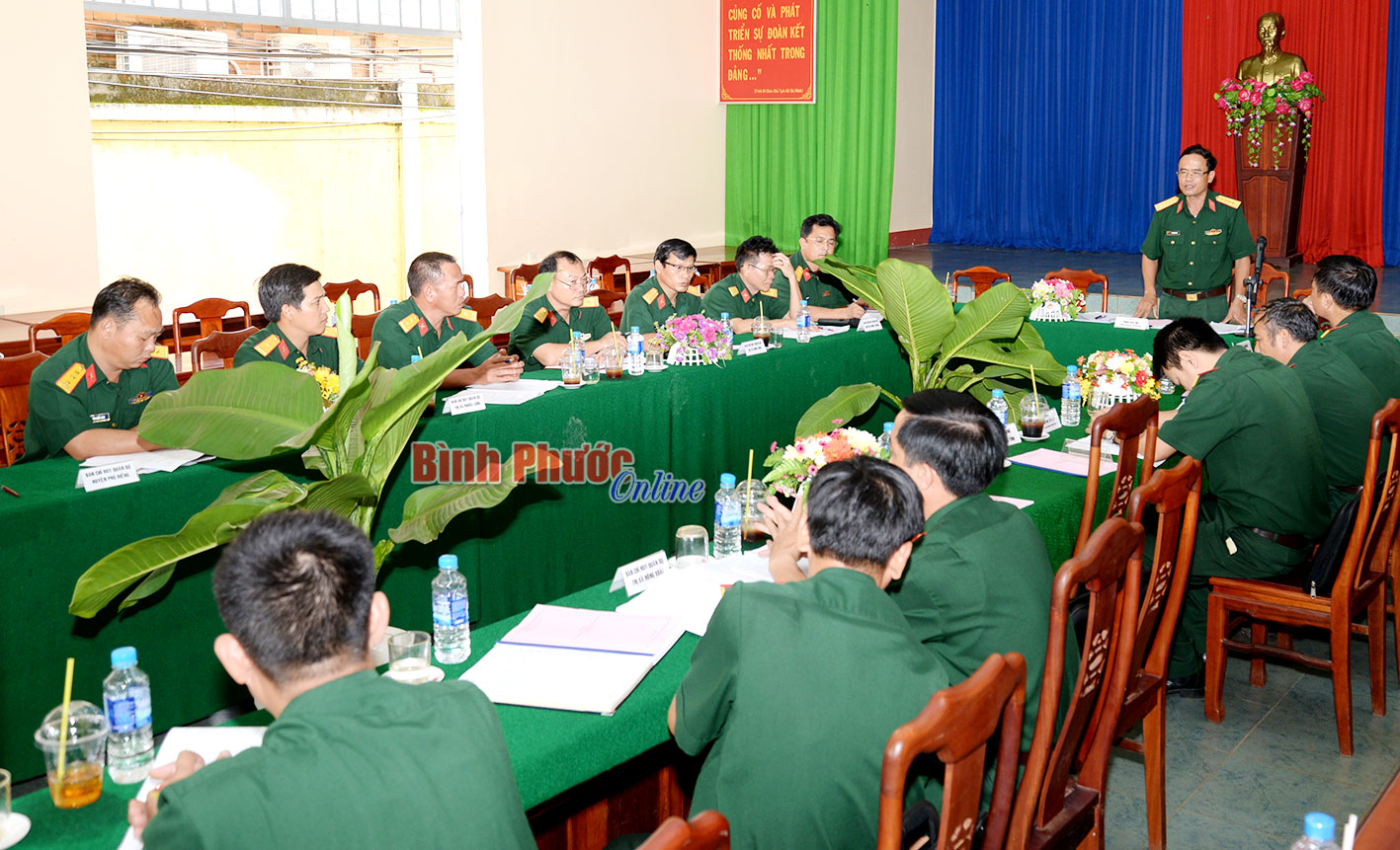 Giao ban cụm thi đua quyết thắng các huyện, thị nội địa