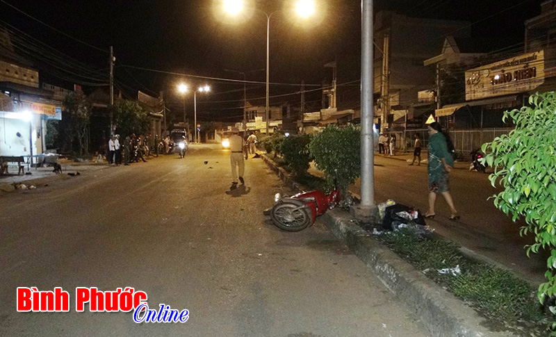 Chở 3 chạy với tốc độ cao, 1 người chết, 2 người bị thương