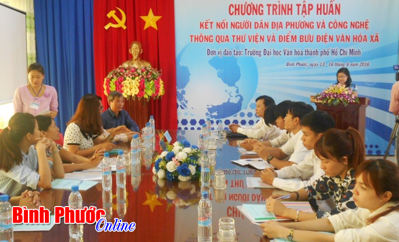 Tập huấn về khai th&aacute;c internet c&ocirc;ng cộng