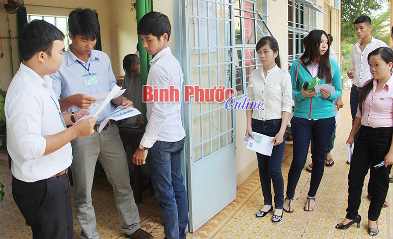 Kỳ thi THPT quốc gia 2016: Bình Phước có 2.160 thí sinh đăng ký thi chỉ để xét tốt nghiệp