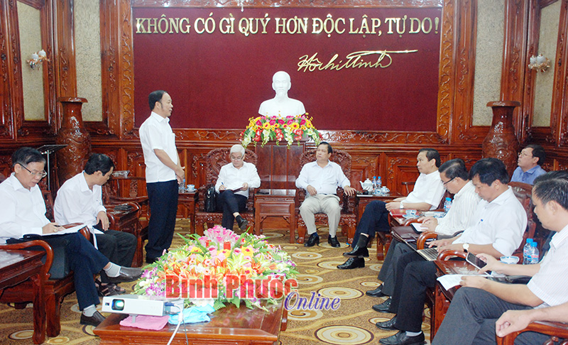 Thường trực Tỉnh ủy l&agrave;m việc với nh&agrave; đầu tư Tập đo&agrave;n Vingroup