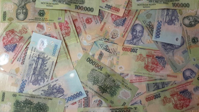 Bắt quả tang đối tượng lưu h&agrave;nh tiền giả tại lễ hội Đền H&ugrave;ng