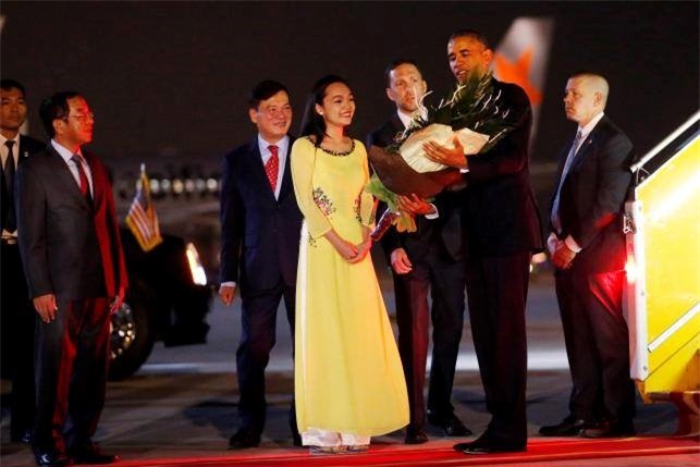 Tổng thống Obama đ&atilde; đến H&agrave; Nội