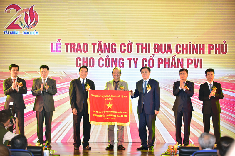Ph&oacute; Thủ tướng dự kỷ niệm 20 năm th&agrave;nh lập PVI
