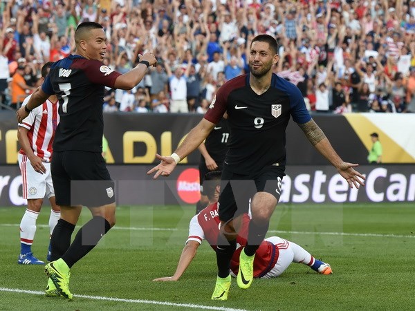 Vượt khó, Mỹ cùng với Colombia vào Tứ kết Copa America