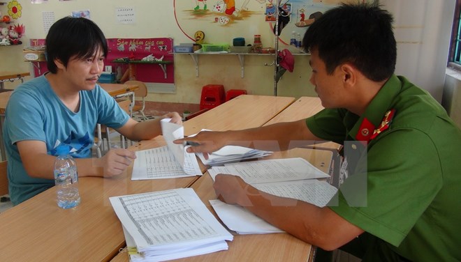 Bắt giữ khẩn cấp 12 đối tượng c&aacute; độ b&oacute;ng đ&aacute; h&agrave;ng ngh&igrave;n tỷ đồng