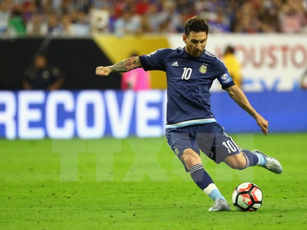 Những kỷ lục "vô tiền khoáng hậu" của siêu sao Lionel Messi