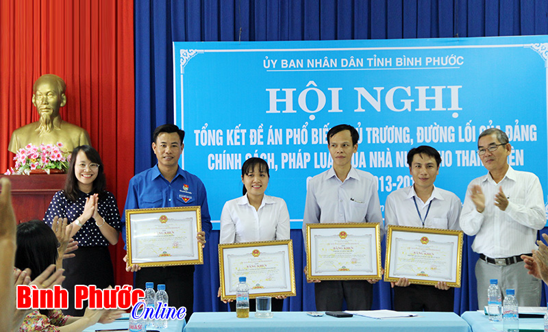 Tuy&ecirc;n truyền ph&aacute;p luật cho thanh ni&ecirc;n phải được triển khai s&acirc;u rộng trong to&agrave;n tỉnh