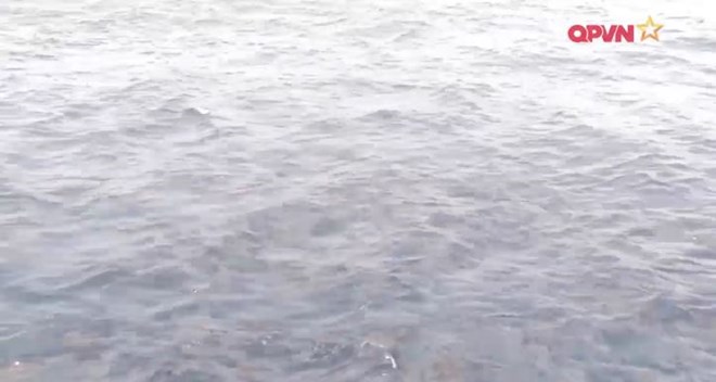 Phát hiện nhiều vệt dầu loang tại khu vực tìm kiếm CASA-212