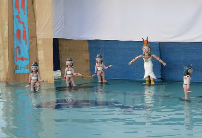 Nghệ thuật rối nước Việt Nam đến với c&ocirc;ng ch&uacute;ng Trung Đ&ocirc;ng