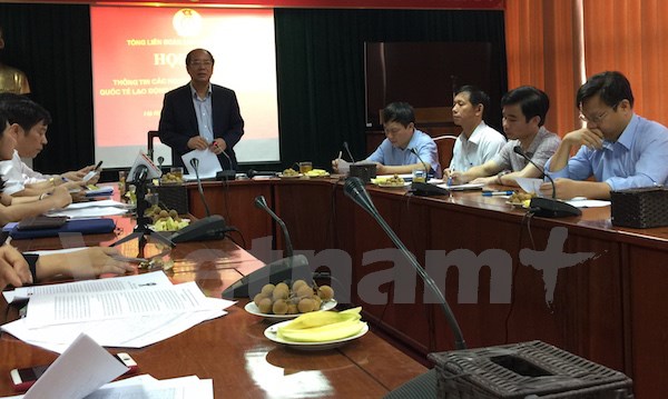 Thủ tướng Ch&iacute;nh phủ sẽ đối thoại với 3.000 c&ocirc;ng nh&acirc;n miền Đ&ocirc;ng Nam Bộ