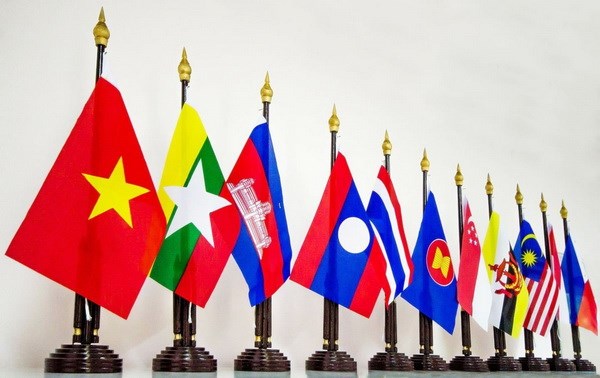 Cộng đồng ASEAN: Một năm khởi đầu v&agrave; kỳ vọng ph&iacute;a trước