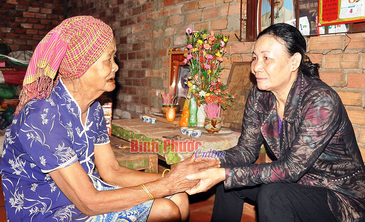 Chi hội trưởng phụ nữ hết mình vì mọi người