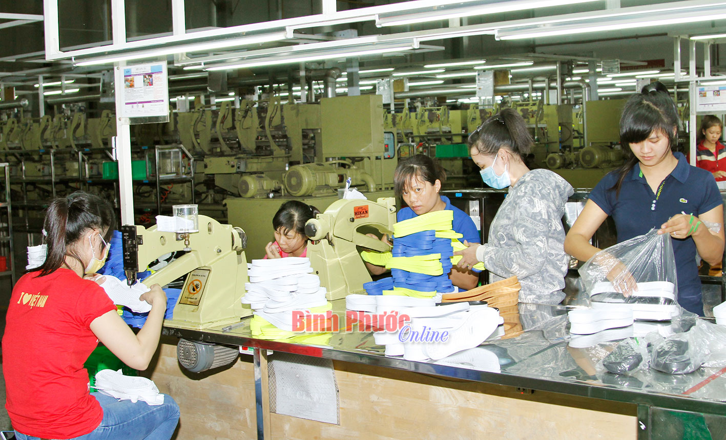 Trợ cấp th&ocirc;i, mất việc v&agrave; thất nghiệp