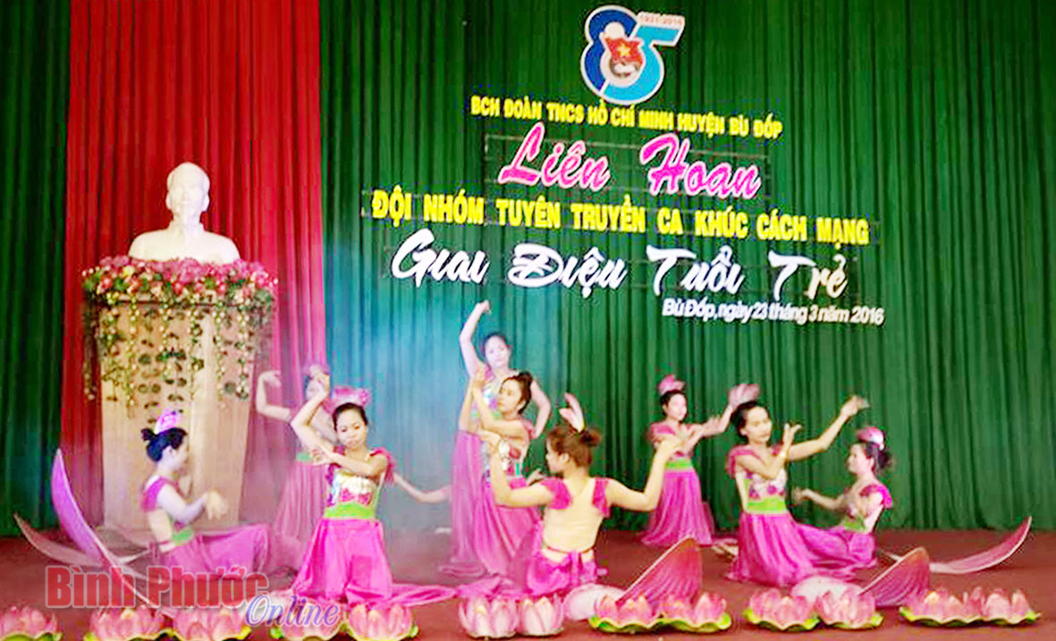 B&ugrave; Đốp đẩy mạnh c&ocirc;ng t&aacute;c quản l&yacute; v&agrave; tổ chức lễ hội