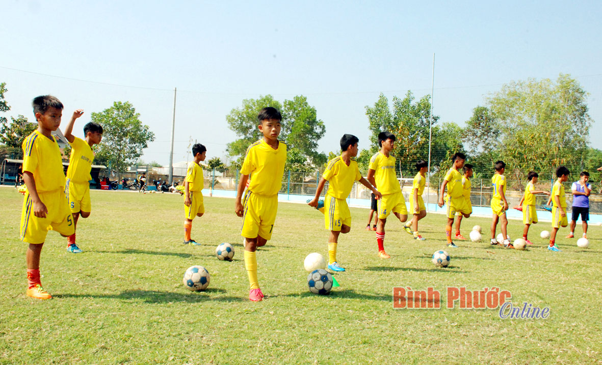 Giải bóng đá U13 và U15 Bình Phước sẽ khai mạc sáng 26-7