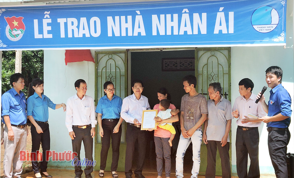 Bình Long: Tặng nhà nhân ái cho hộ chị Thị Linh