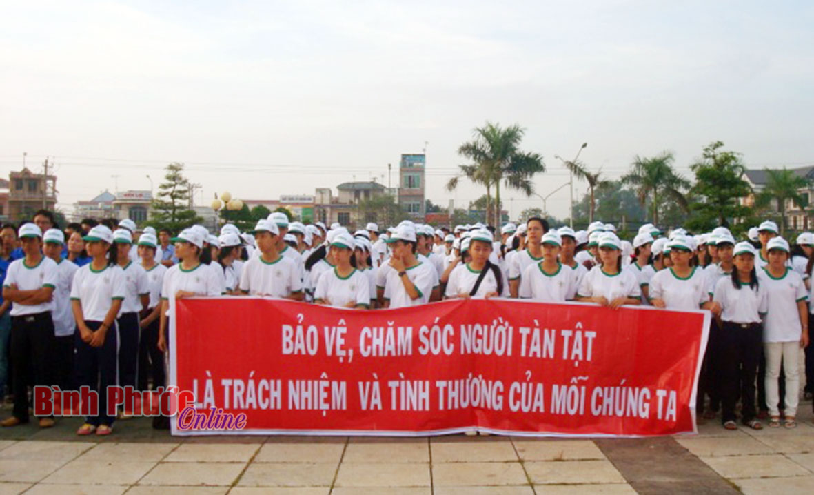 Hai dự án trị giá 41.525 USD trợ giúp người khuyết tật Bình Phước