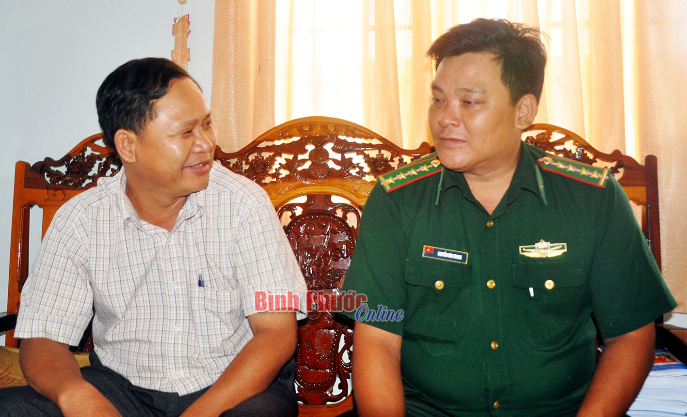 Nơi ấy có chiến sĩ quân hàm xanh