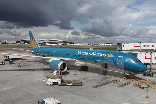 Cửa máy bay Boeing 787 của Vietnam Airlines bị ống lồng xô lệch