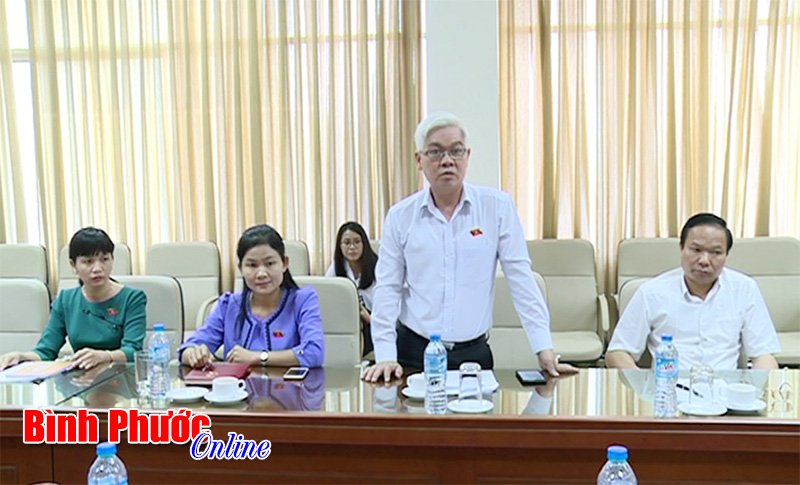 B&iacute; thư Tỉnh ủy Nguyễn Văn Lợi l&agrave;m việc với Bộ Y tế