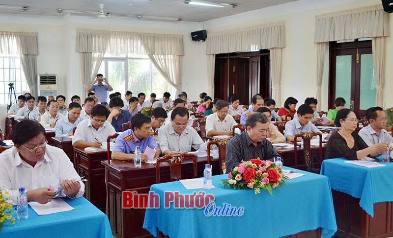 Huyện ủy Chơn Th&agrave;nh học tập, qu&aacute;n triệt, triển khai Nghị quyết Đại hội XII của Đảng