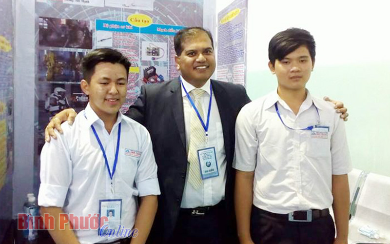 Đôi bạn cùng tiến được tuyển thẳng vào đại học