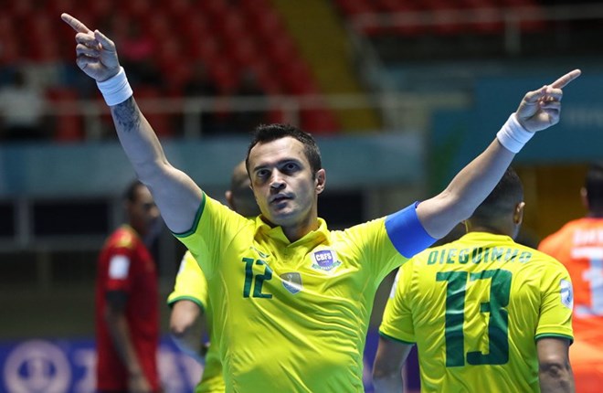 Falcao lập kỷ lục ghi bàn trong lịch sử FIFA Futsal World Cup