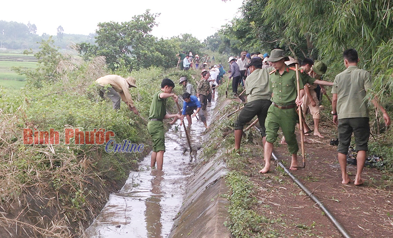 Hoạt động ý nghĩa từ chuyến dân vận cơ sở
